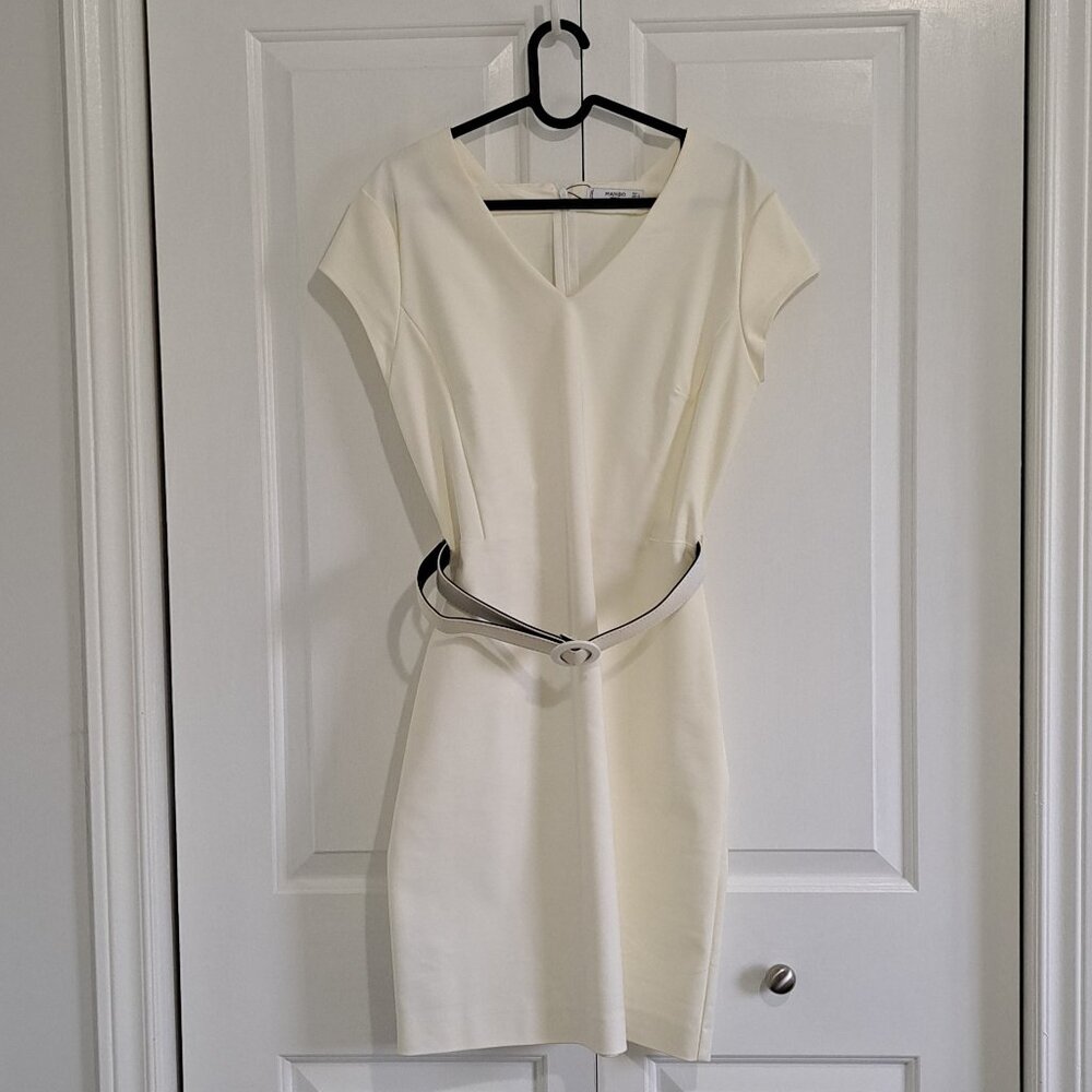 NWOT Mango Cream V Neck Cap Sleeve Dress with Belt